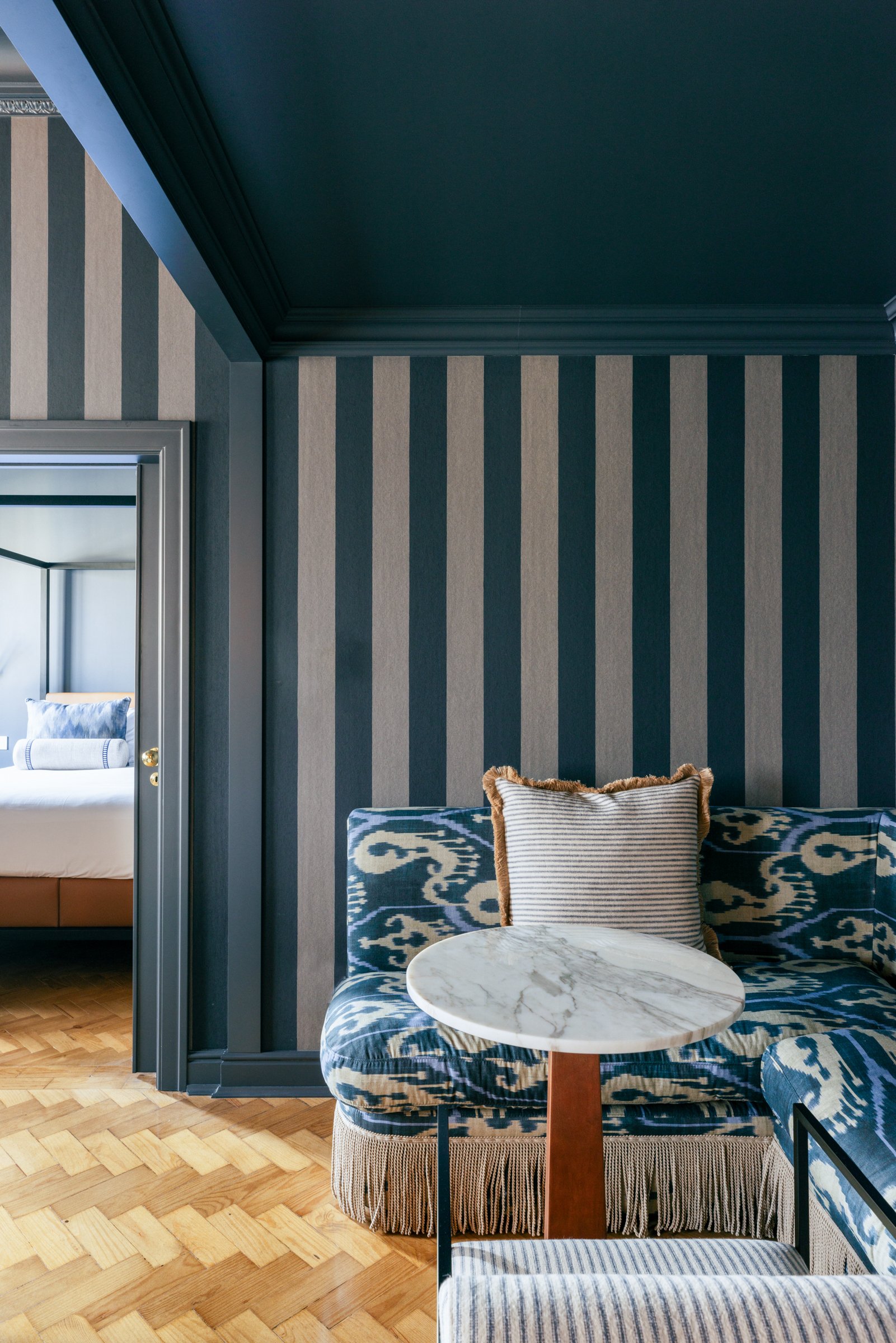 agency marketing bedroom YouMakeMe Hotel Infante Sagres Porto