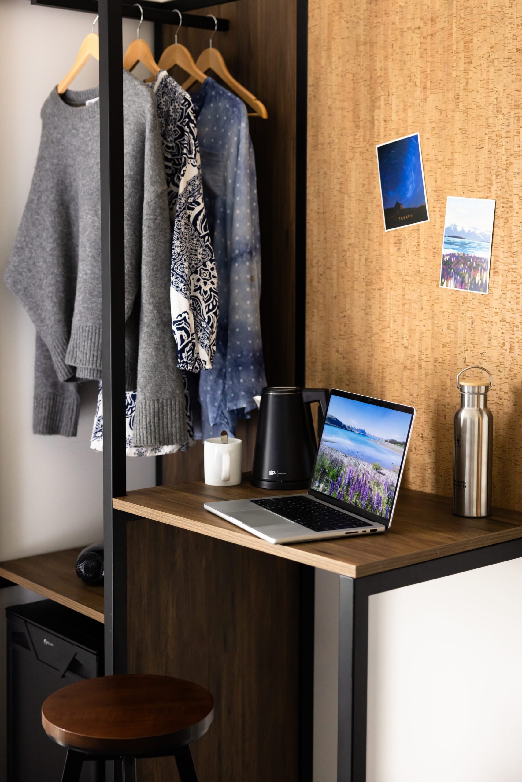 haka house hostels oom youmakeme branding in design