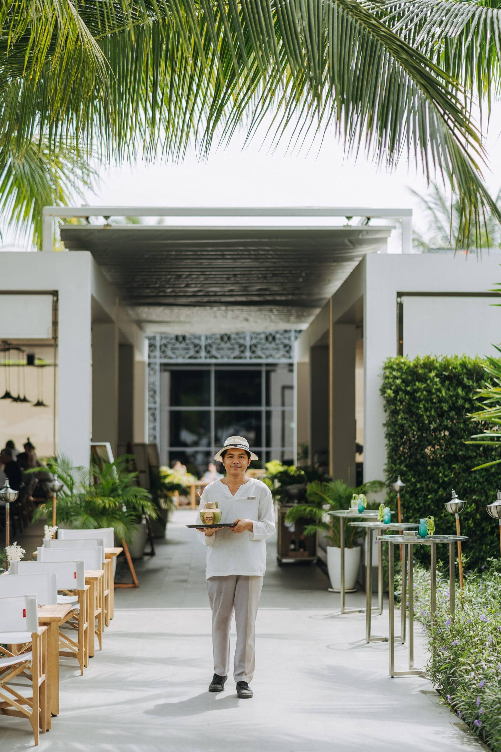 Melia Phuket Waiter at restaurant